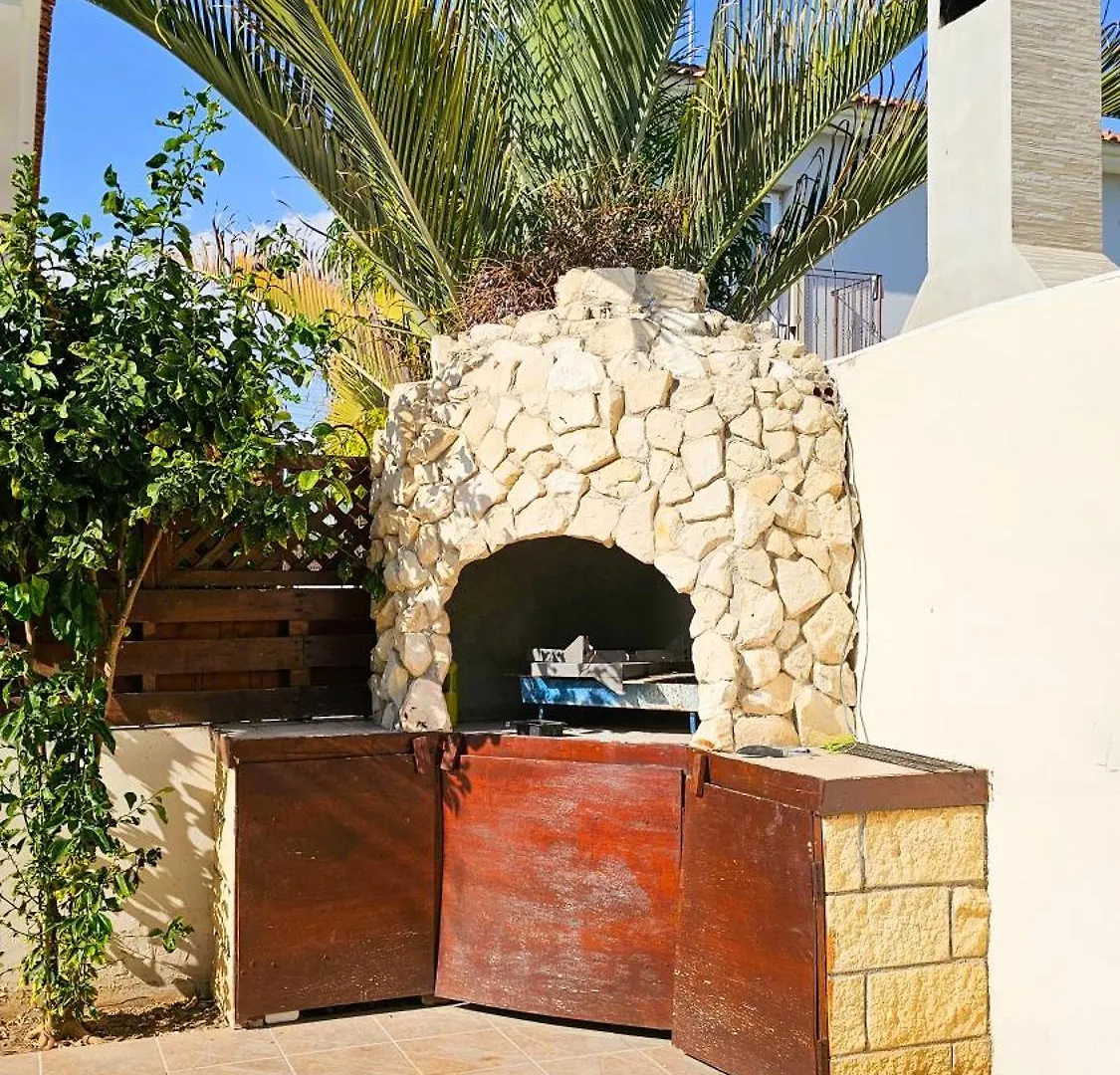 Townbeach Villa With Private Pool Voroklini 0*,