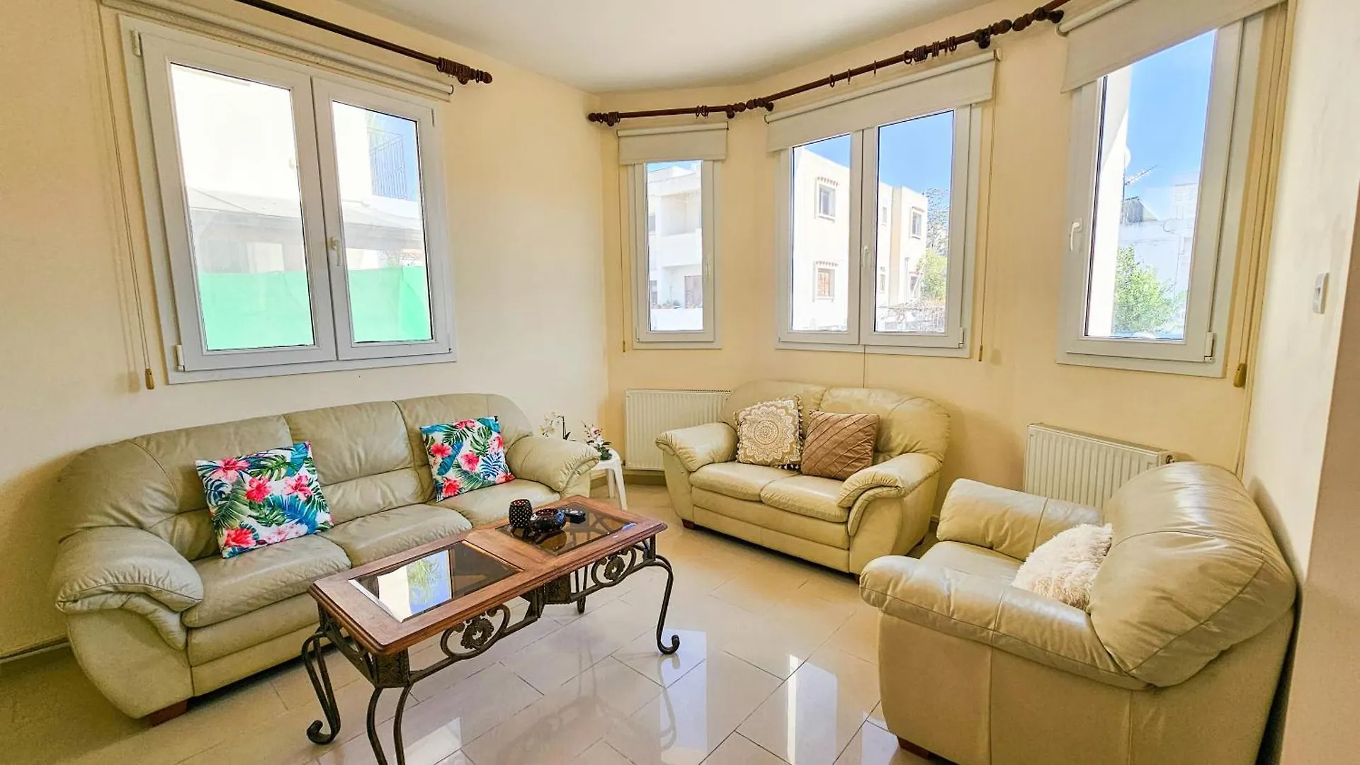 Townbeach Villa With Private Pool Voroklini Cyprus