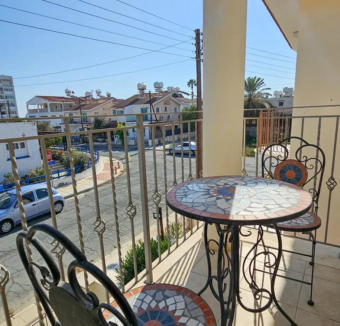 Townbeach Villa With Private Pool Voroklini